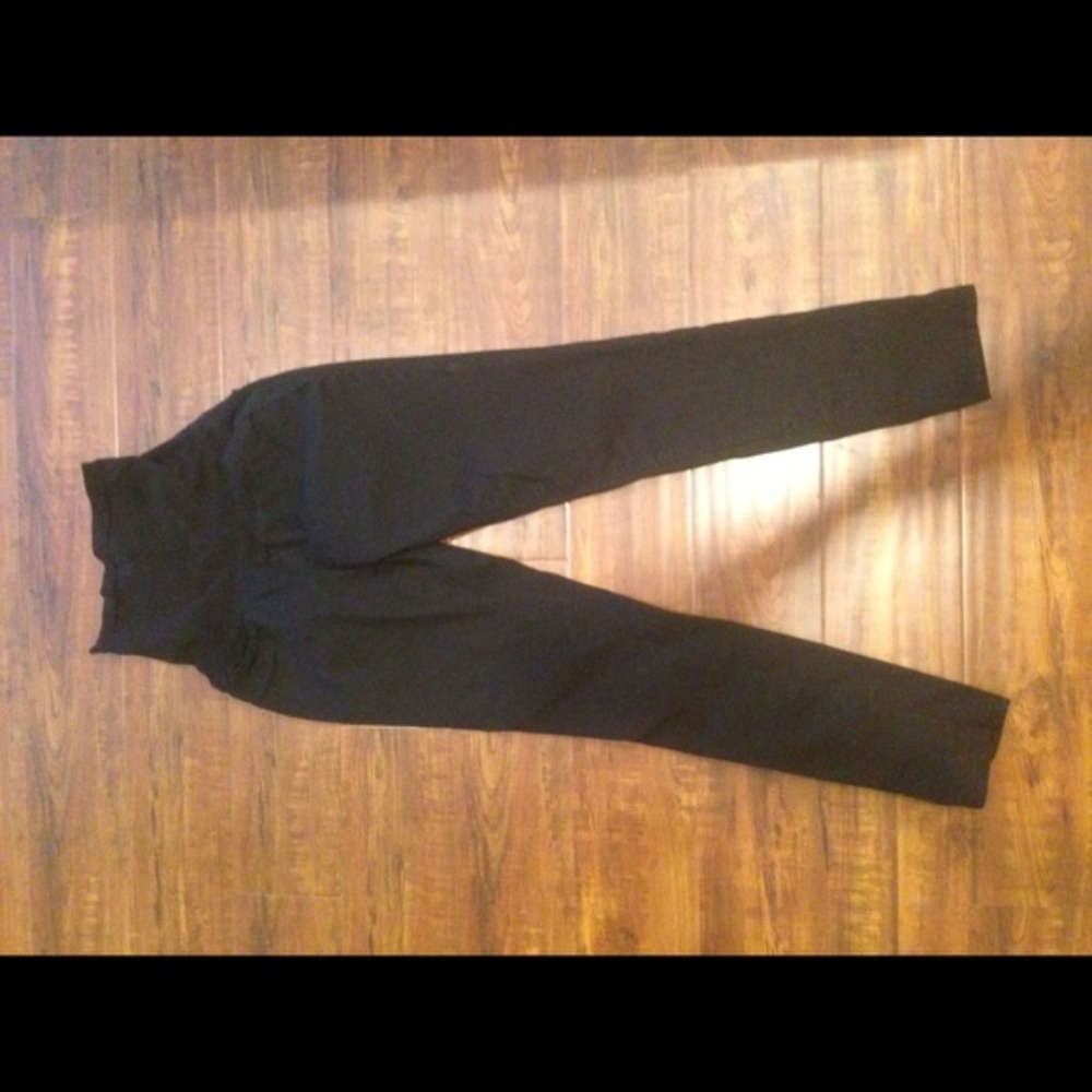 Good used condition black maternity jeans